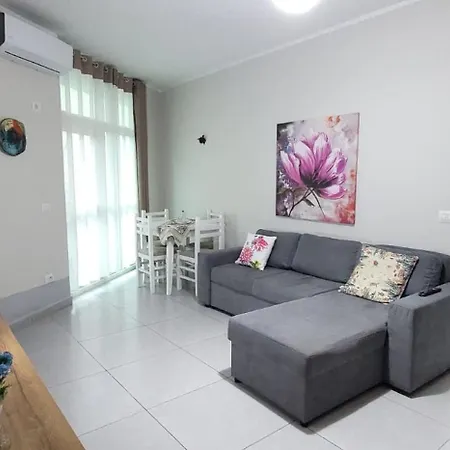 Premium Sea View Apartment- Perla 3